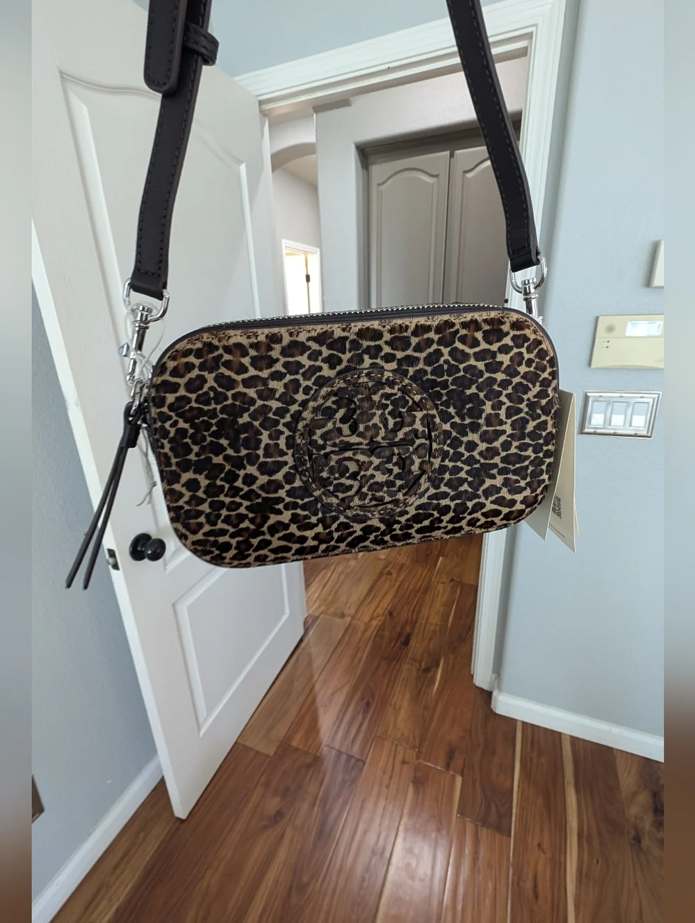 Tory Burch Miller Mini Leopard Print Calf Hair Crossbody + Dust & Gift Bag Nwt❤️